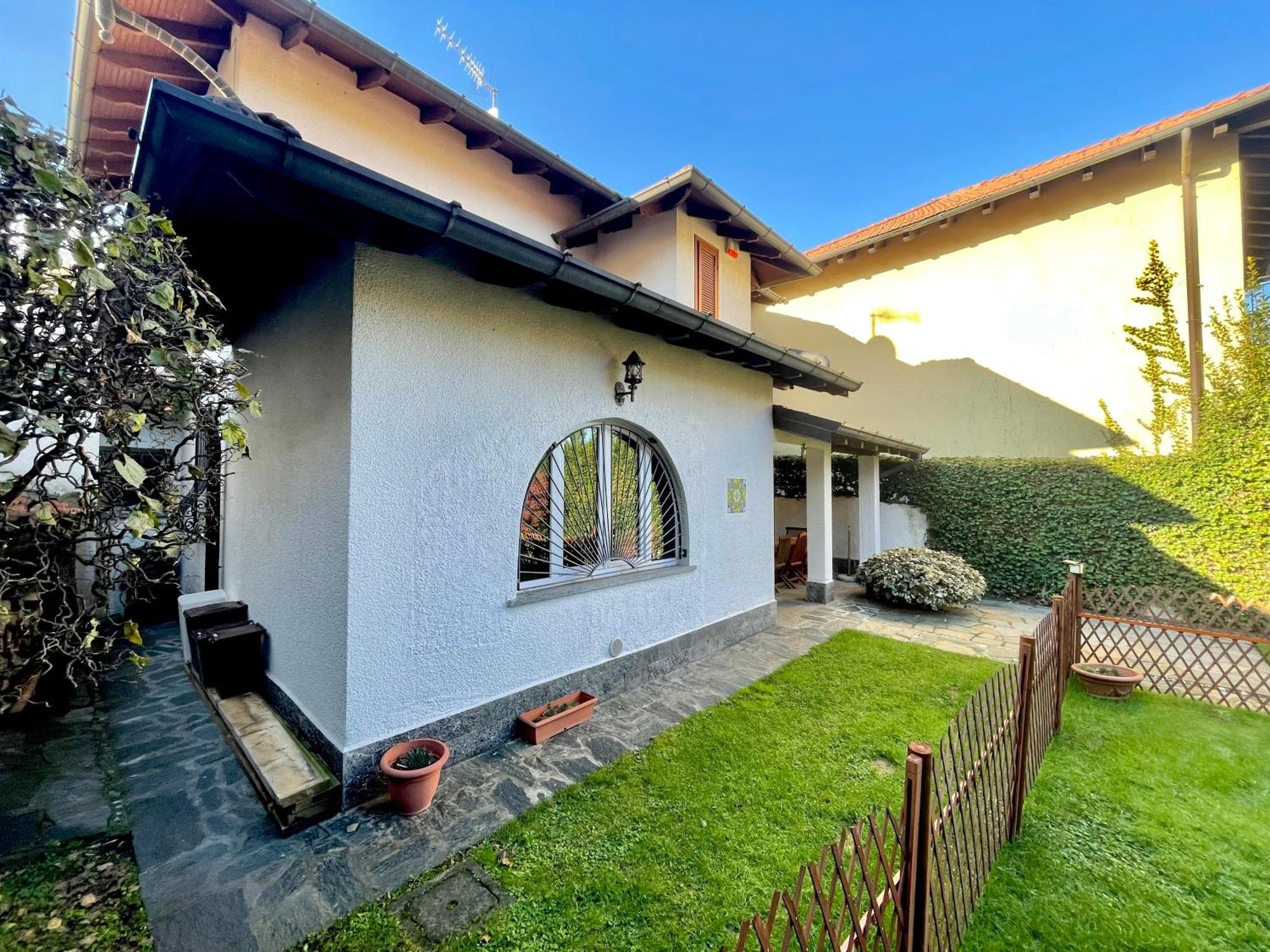 Villa Mia Lugano Lake Brusimpiano Екстериор снимка